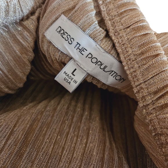 Dress the Population Gold Metallic Athena Pleated Off The Shoulder Maxi Dress - Picture 8 of 8